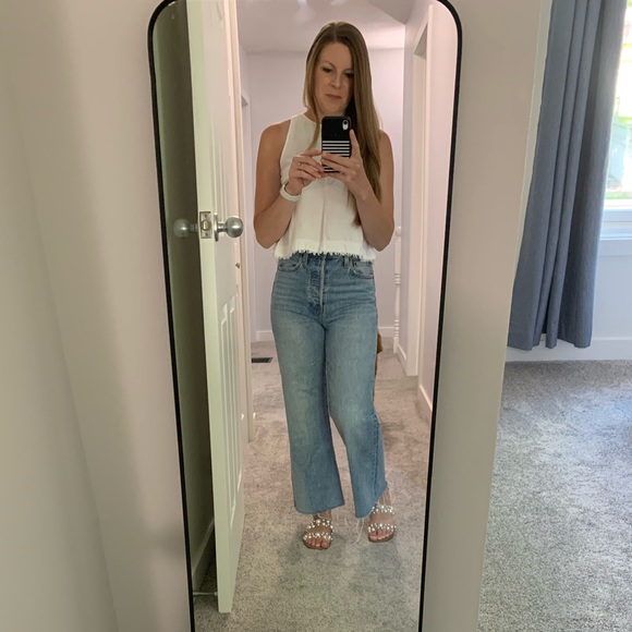 Aritzia Denim Forum The Farrah High Rise Wide Jean - Picture 1 of 1